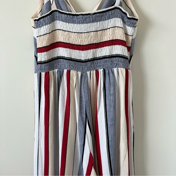 Agaci Sweet Rain Vertical Striped Culottes Wide-leg Jumpsuit - Picture 4 of 11